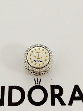Pandora Rhode Island Flag Exclusive Charm Bead